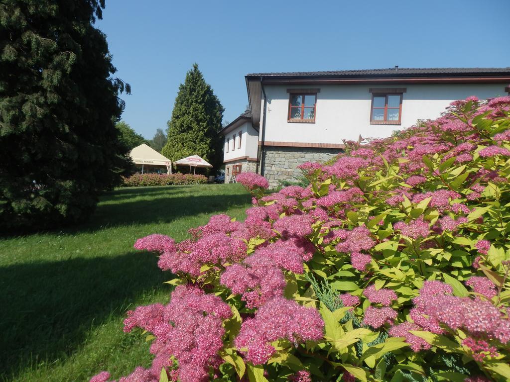 Hotel Terasa Frydek-Mistek Exterior photo