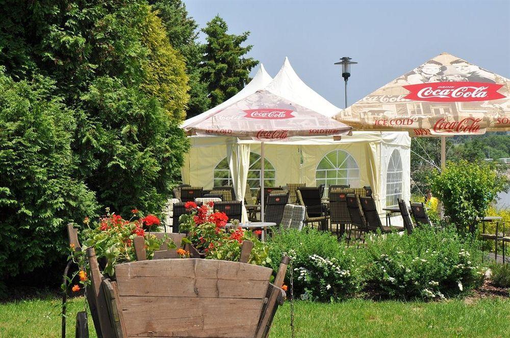 Hotel Terasa Frydek-Mistek Exterior photo